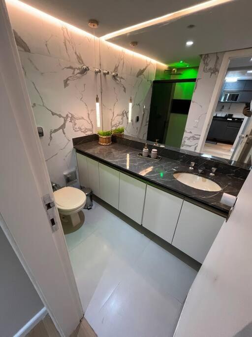 Lindo Apartamento Para Familia Ondina Apart Hotel Сальвадор Экстерьер фото